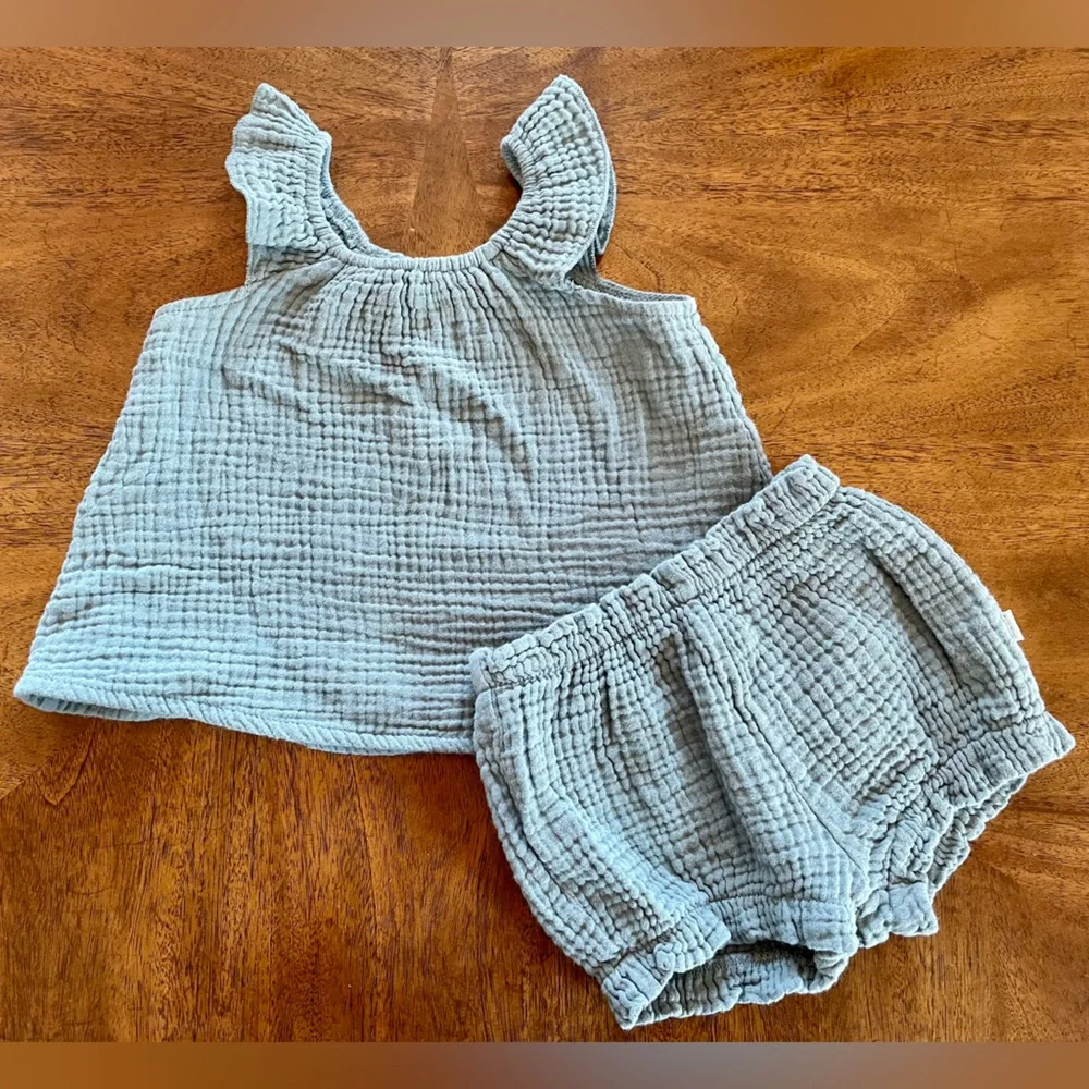 Gauze Tank and Bloomer Set in Sage (3-6 months) - Picture 2 of 6